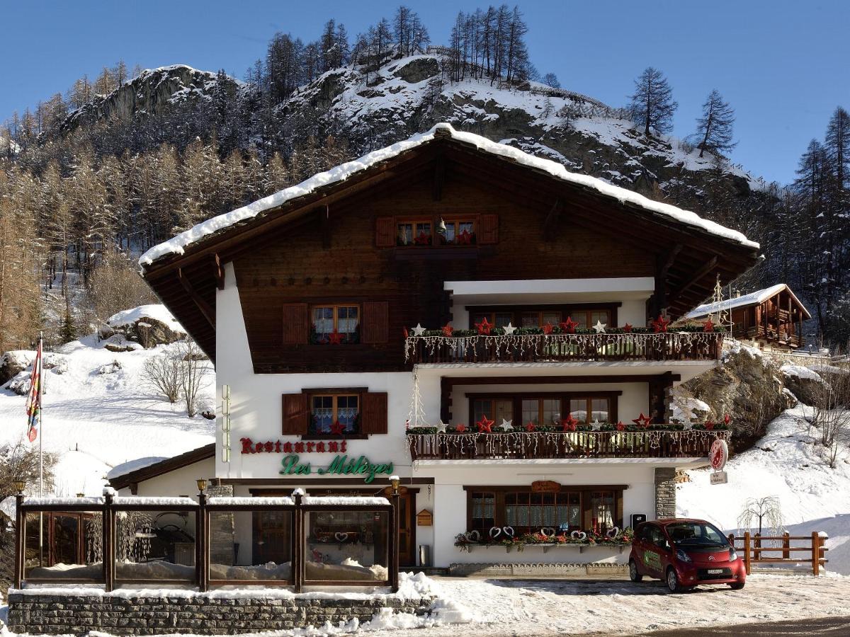 Hotel Les Melezes Haudères Exterior foto